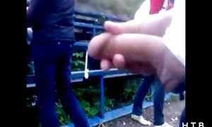 母亲和女儿获得性交暨色情明星邦尼西蒙的网站